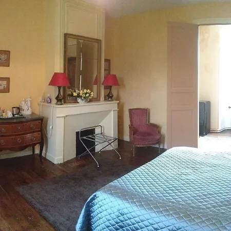 Chateau Manoir De La Leche Touvre